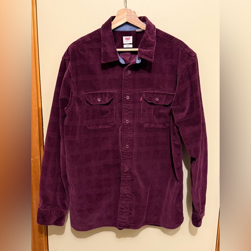 Men’s Levi’s Corduroy Button-Down Shirt Burgundy Size L 100% Cotton